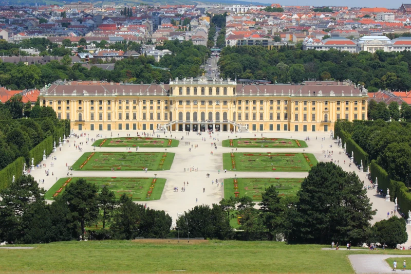 Schönbrunn Palace and Zoo